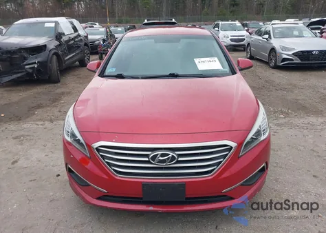 2017 Hyundai Sonata z USA, uszkodzony, nr VIN 5NPE24AF4HH513227